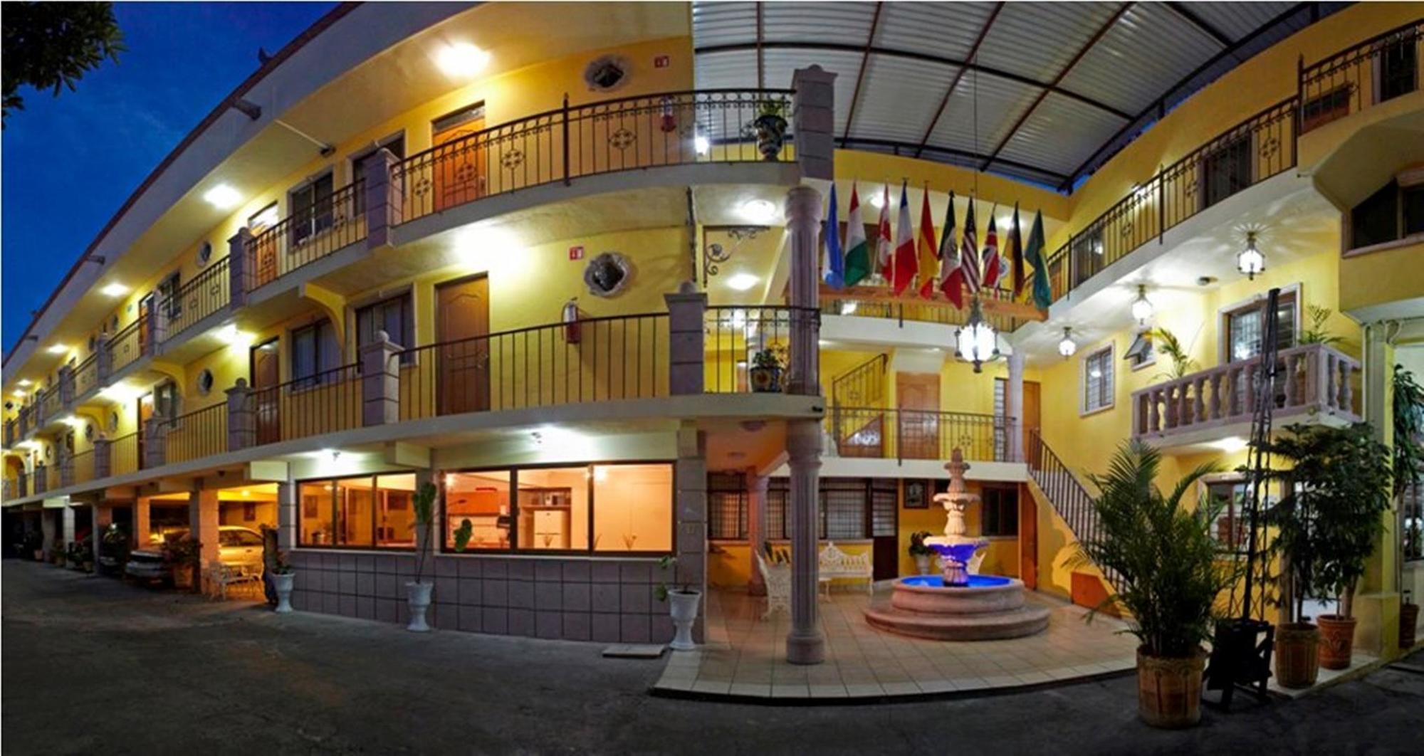 Hotel Rincon Tarasco Морелія Екстер'єр фото