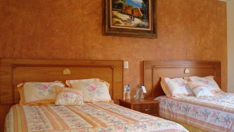 Hotel Rincon Tarasco Морелія Екстер'єр фото